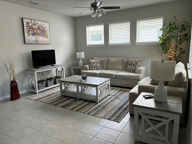 Foto del edificio - 212 Bolivar Wy