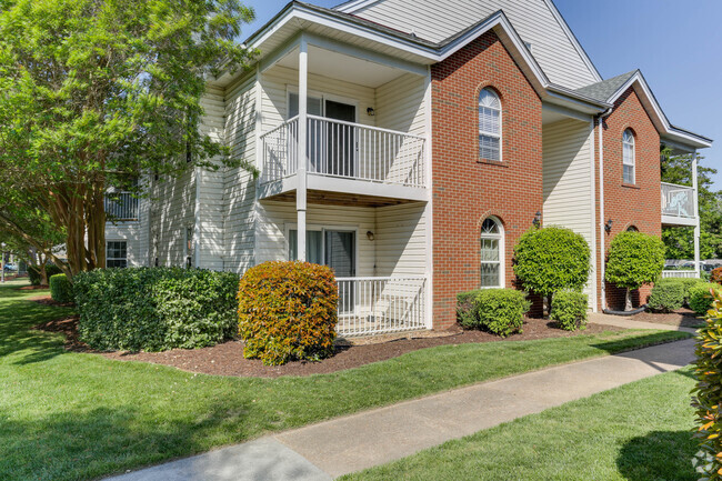 Building Photo - 1553 Penrose Arch