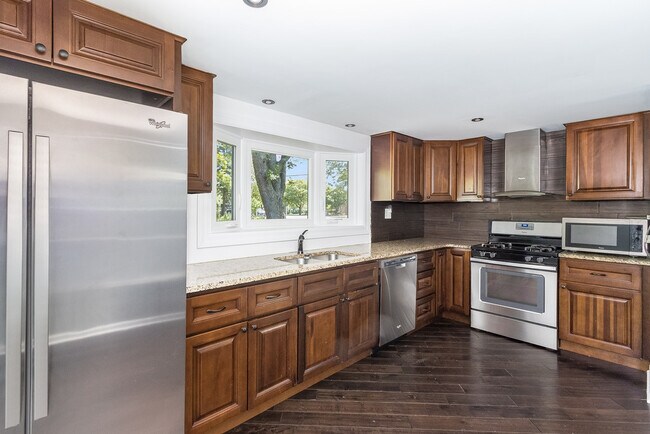 Building Photo - 3151 Caton Farm Rd
