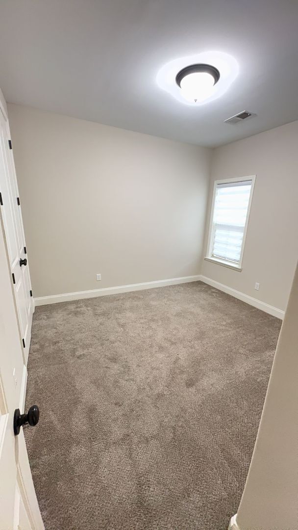 Foto del edificio - Nice 4 bedroom 2 bath home in the heart of...