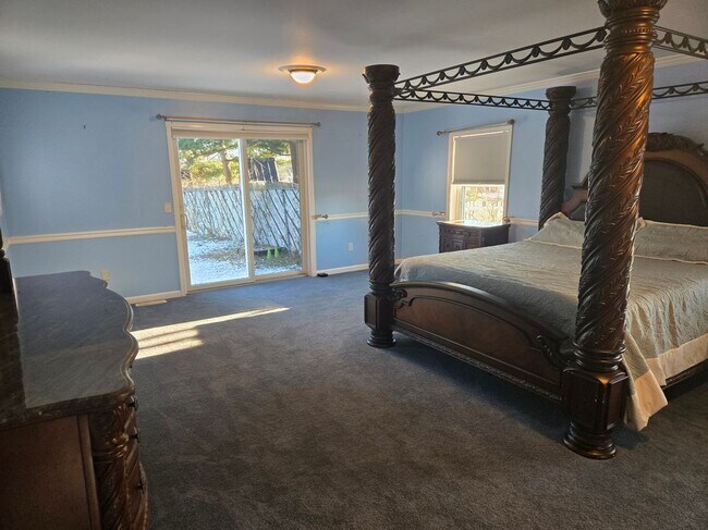 Foto del edificio - 15329 Church Ln