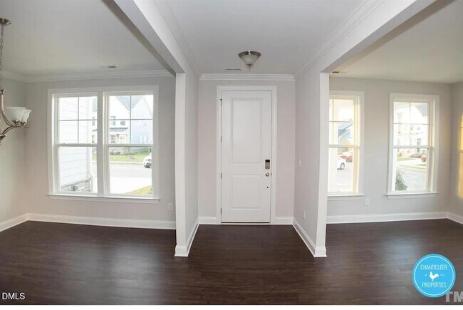 Foto del edificio - 628 Gold Coast Dr