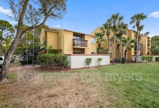 Building Photo - 2905 Winkler Ave