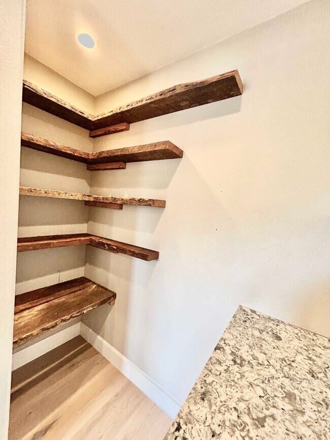 Foto del edificio - 16508 NE 32nd St