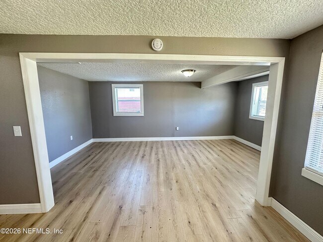 Foto del edificio - 5941 Martin Luther King Dr