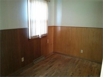 Foto del edificio - 1359 N 7th St