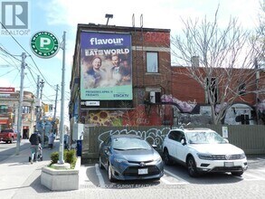 Building Photo - 577-577 Gerrard St E