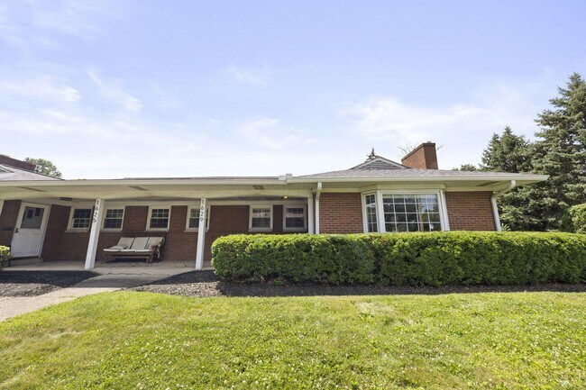 Foto del edificio - 1629 Arlington Ave