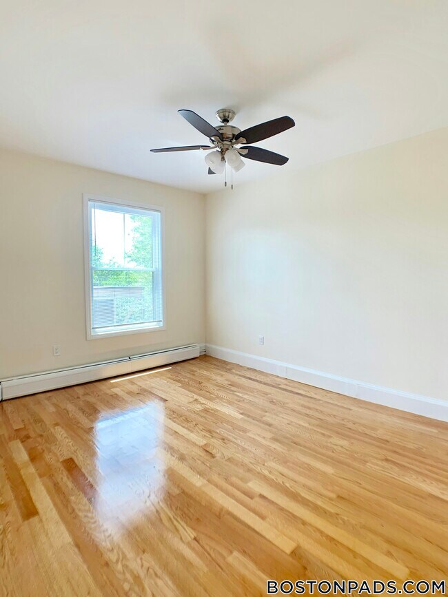 Foto del edificio - 35 Brookline St