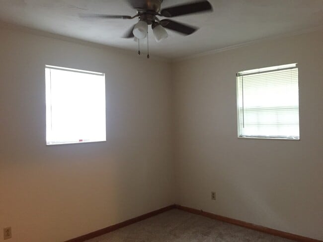 Foto del edificio - 125 Hiwassee Ave NE