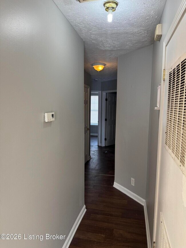 Foto del edificio - 2301 Howard St