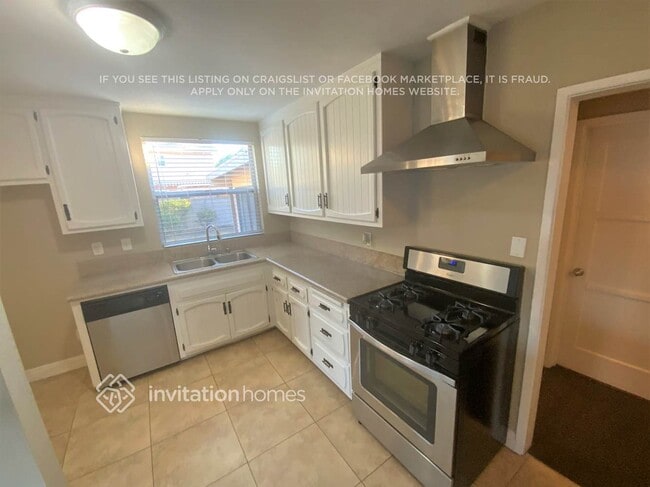 Foto del edificio - 2728 Harvey Way