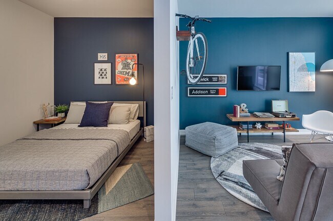 Building Photo - ONE Old Town Park