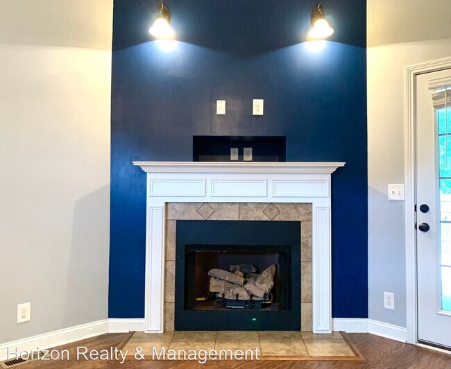 Building Photo - 3 br, 2 bath House - 440 N Magnolia Dr