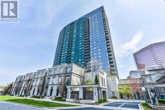 Building Photo - 25 Greenview Ave