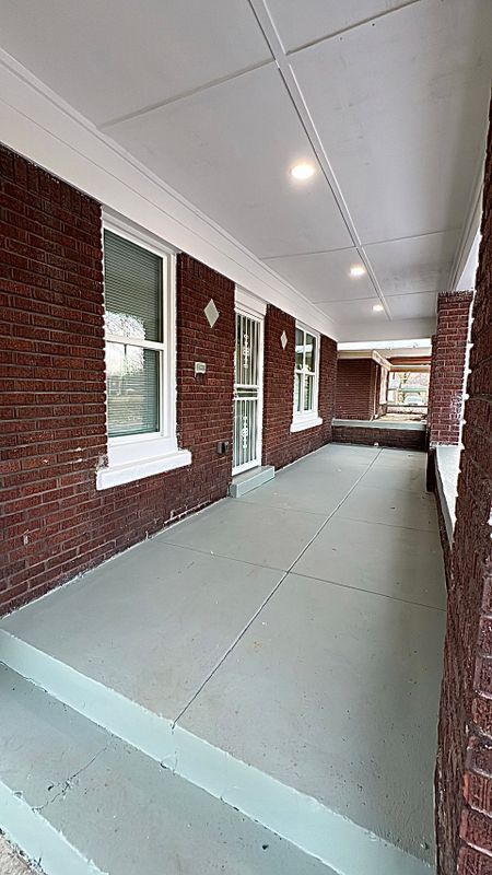 Building Photo - 1583 KENDALE