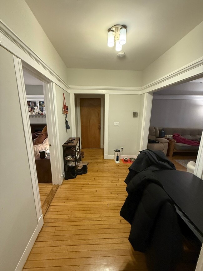 Building Photo - 22 Farrington Ave