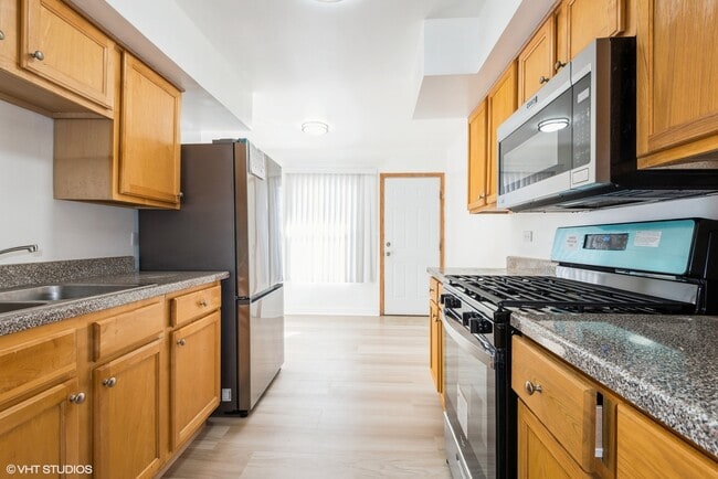 Building Photo - 4907 N Harlem Ave