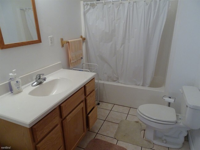 Building Photo - 3 br, 2 bath House - 3291 Geneva Hwy