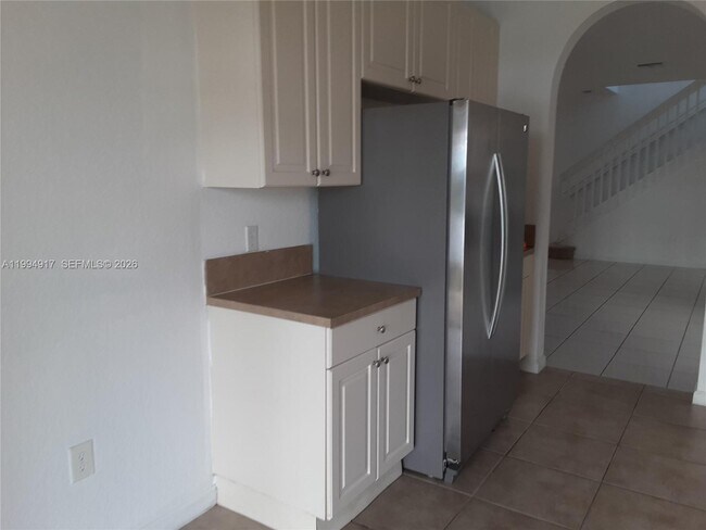 Foto del edificio - 3760 NE 9th Ct