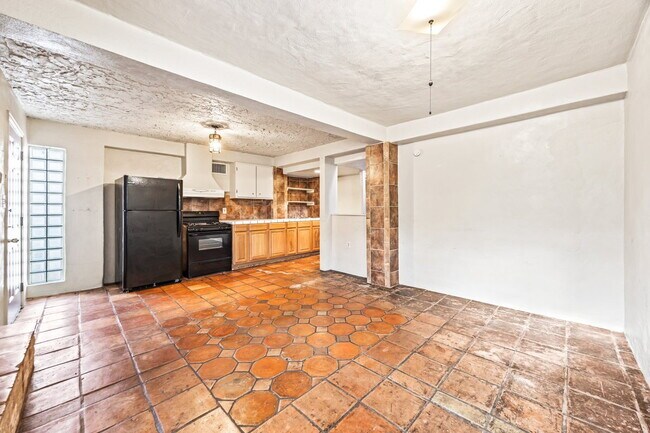 Foto del edificio - Charming 2-bedroom, 1-bath home $500 OFF R...