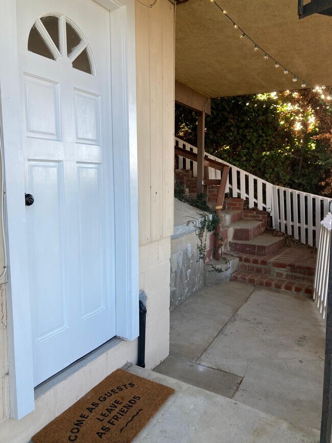 Building Photo - 5331 Bindewald Rd
