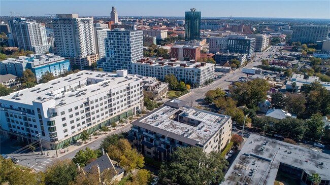 Foto del edificio - 1812 West Ave