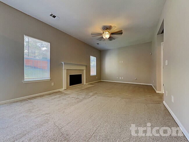 Foto del edificio - 4570 Bridle Point Pkwy