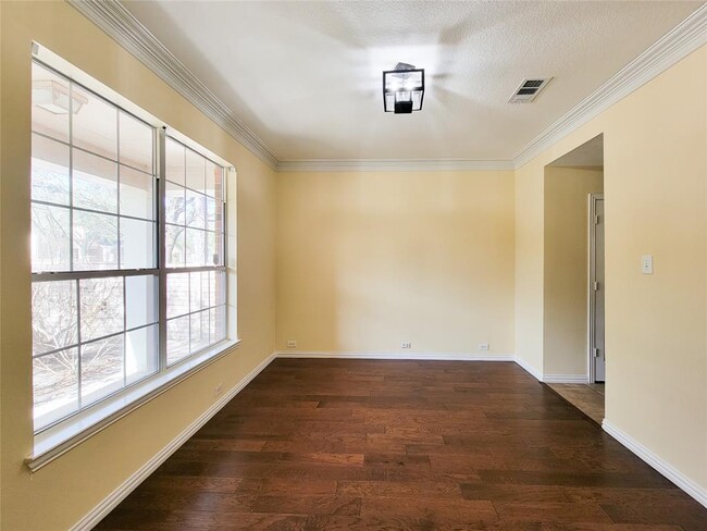 Building Photo - 5307 Barleycorn Ln