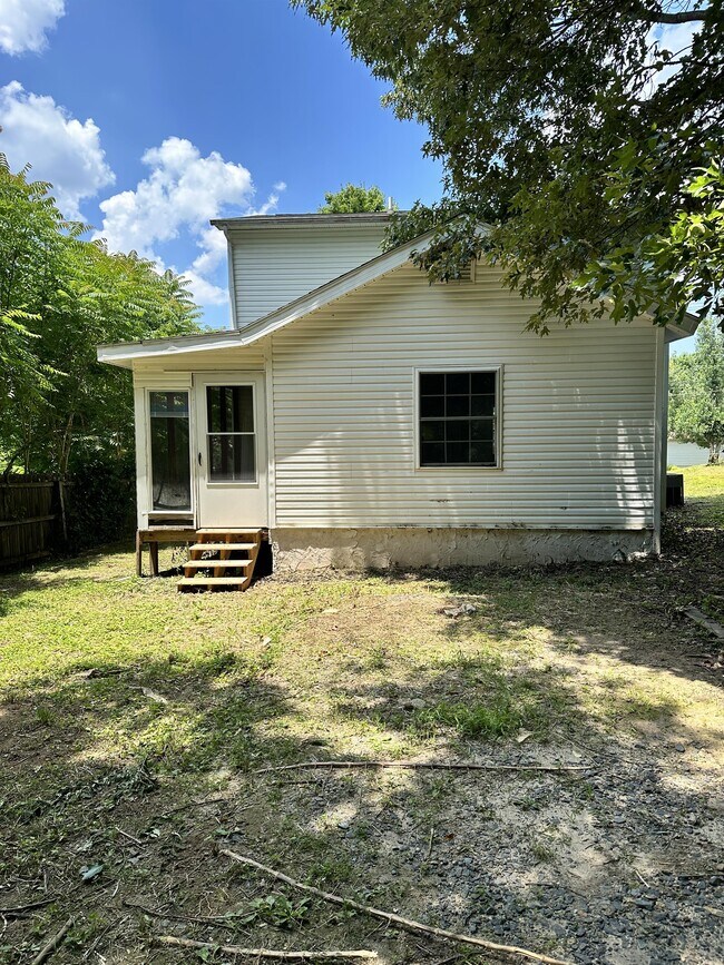 Building Photo - 2624 Forestdale Ave