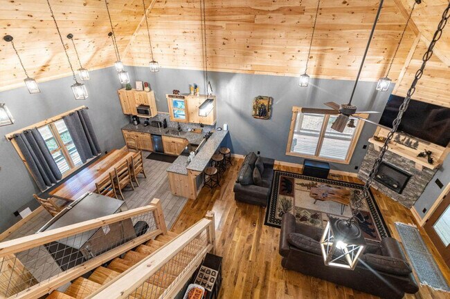 Foto del edificio - 2485 Waldens Creek Rd