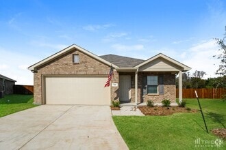 Building Photo - 700 Odlozil Ln