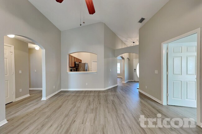 Foto del edificio - 3111 Buckeye Point Dr