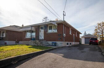 Building Photo - 121 Golden Blvd W