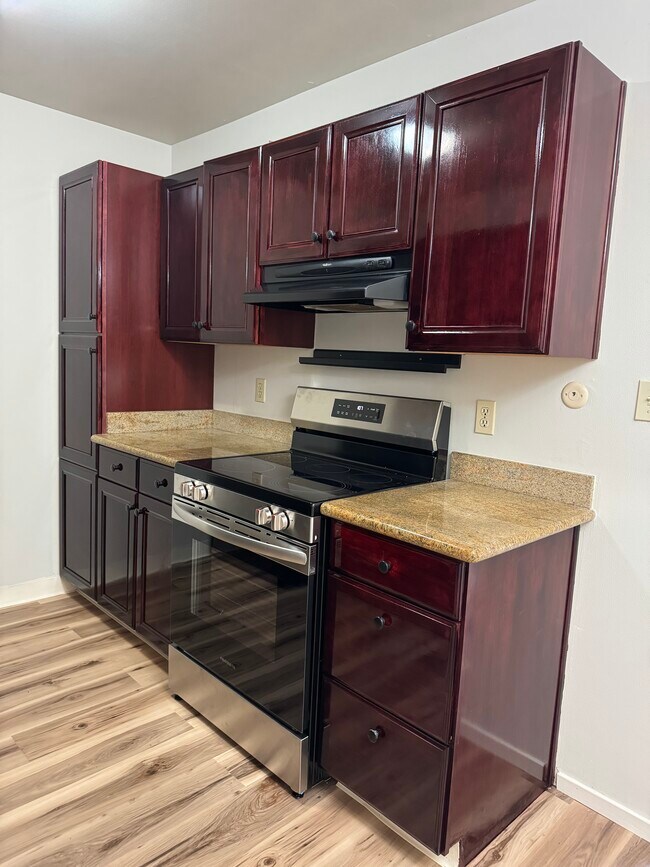 Foto del edificio - 100 Kinross Dr