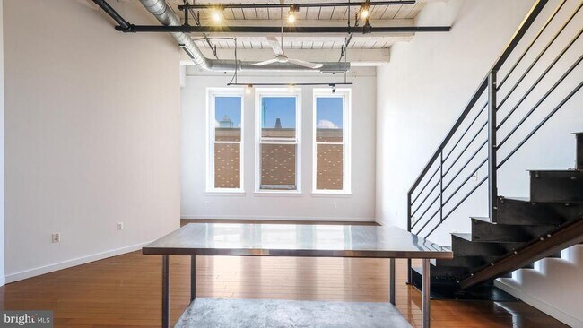 Foto del edificio - 1027-31 Arch St