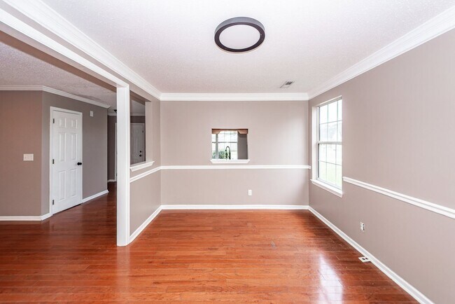 Foto del edificio - 5 Bedroom 2.5 Bath Home in St. James Estates - Goose Creek