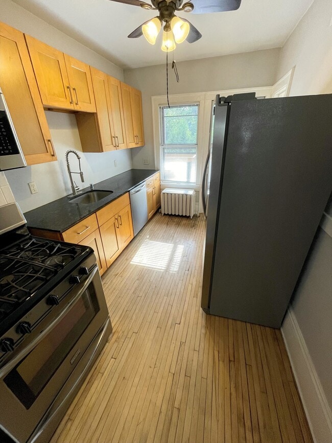 Foto del edificio - 3852 Grand Ave S