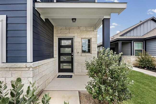 Building Photo - 6915 Tiznow Ln