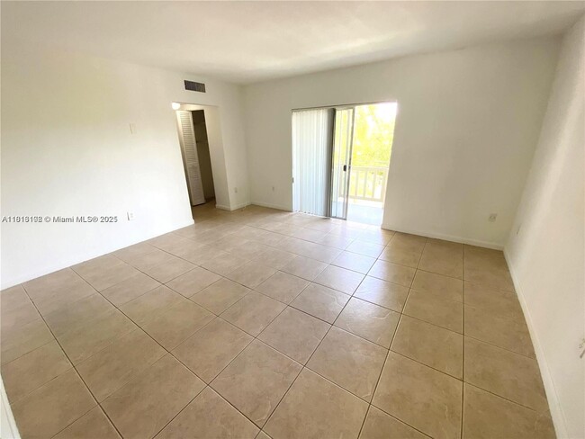 Foto del edificio - 12890 NE 8th Ave