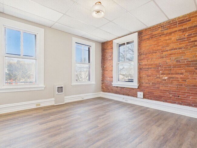 Foto del edificio - 1320 N 3rd St