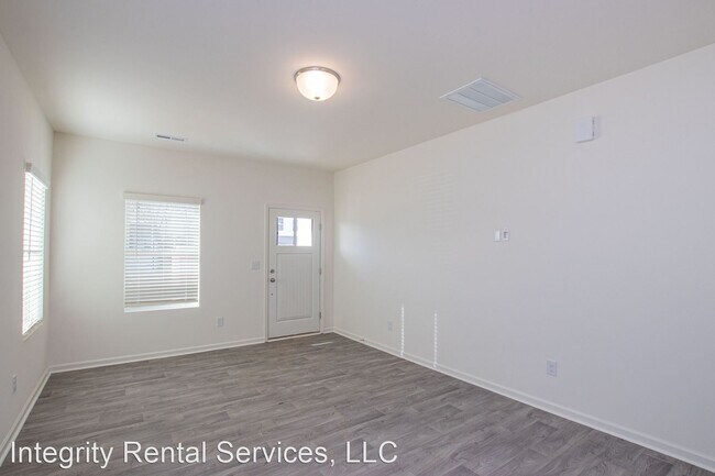 Building Photo - 3 br, 2.5 bath House - 7036 Duncan Acres D...