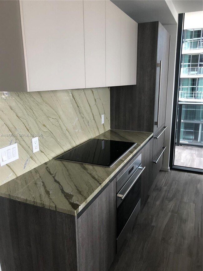 Foto del edificio - 801 S Miami Ave