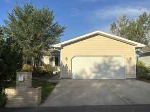 Building Photo - 518 Winter Park Dr