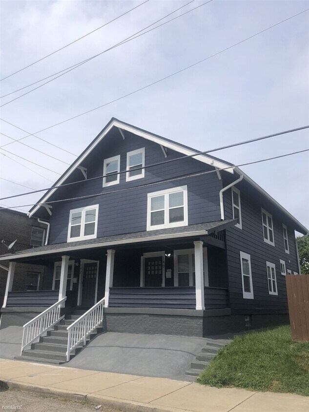 Foto principal - 4 br, 3 bath Duplex - 140 West 32nd Street...