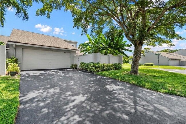 Foto del edificio - 12781 Spinnaker Ln