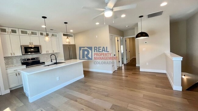 127 1/2 S Pennsylvania St- - 127 1/2 S Pennsylvania St- House