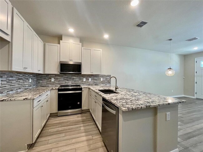 Building Photo - 2307 Garden Belle Dr