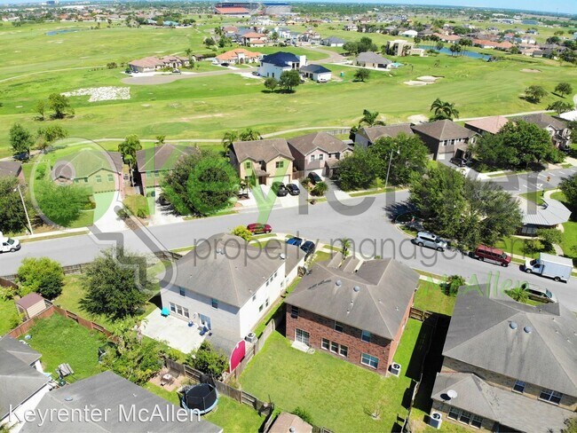 Foto del edificio - 4 br, 2.5 bath House - 3508 Patterson St.