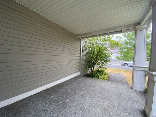 Foto del edificio - Practical 3 bedroom, 2190 Sqft Kent Home